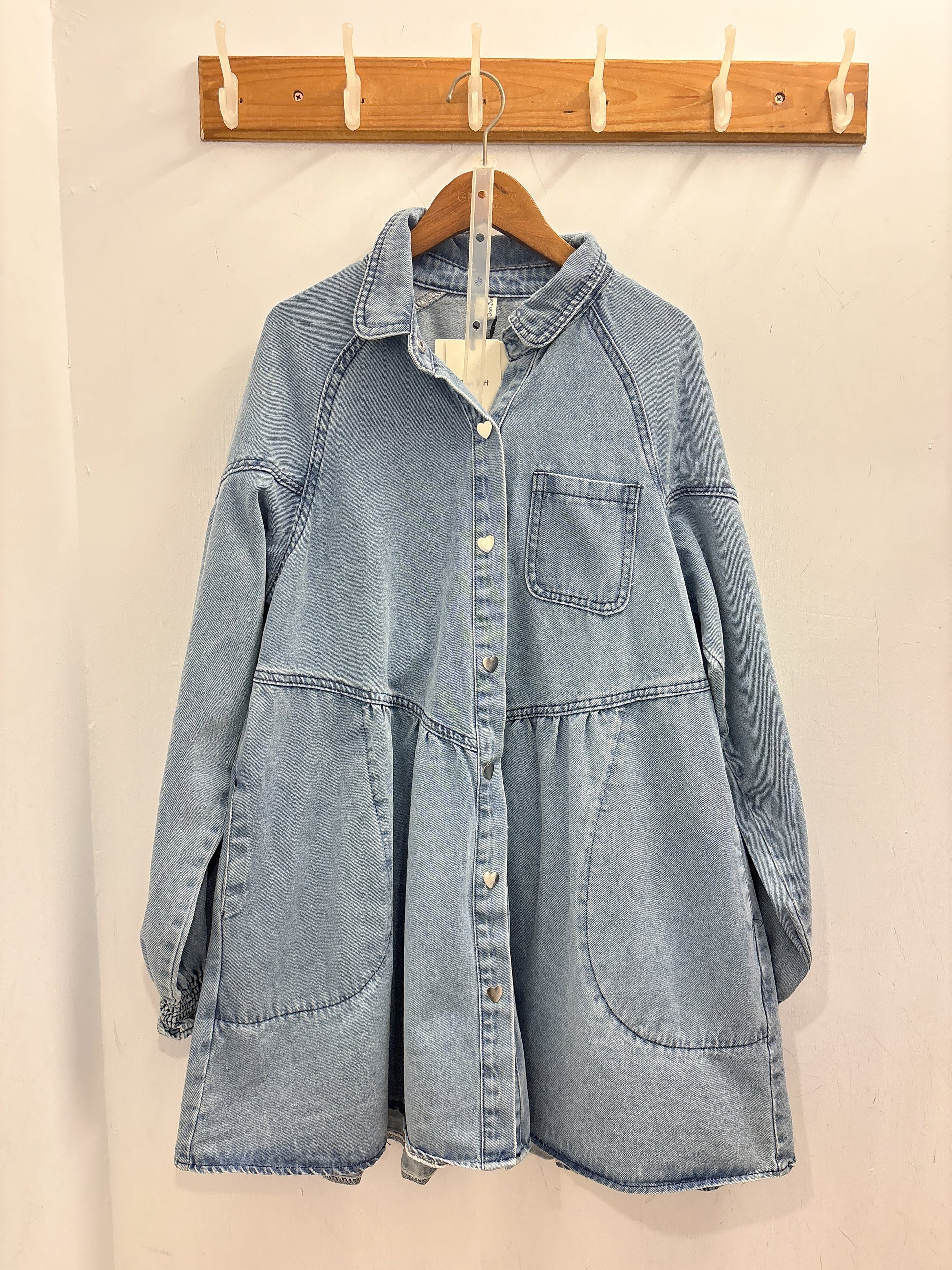 愛心釦牛仔洋裝