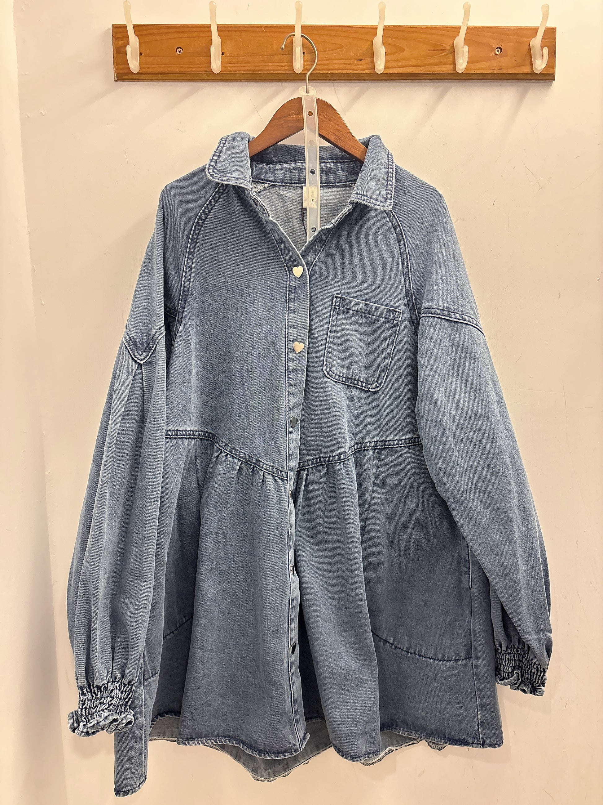 愛心釦牛仔洋裝